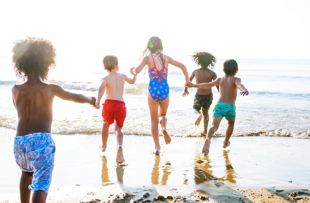 ¿Cómo pasar las vacaciones con niños y no morir en el intento?